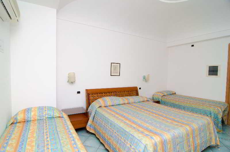 La Capannina - Hotel&Apartments Isquia Exterior foto